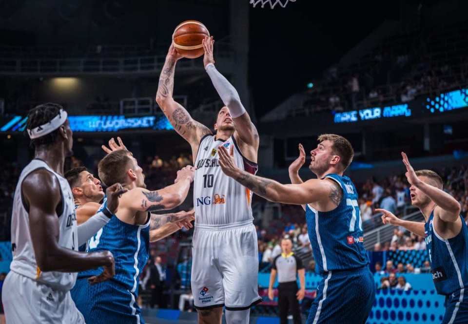 超强的篮下, 终结能力, inews